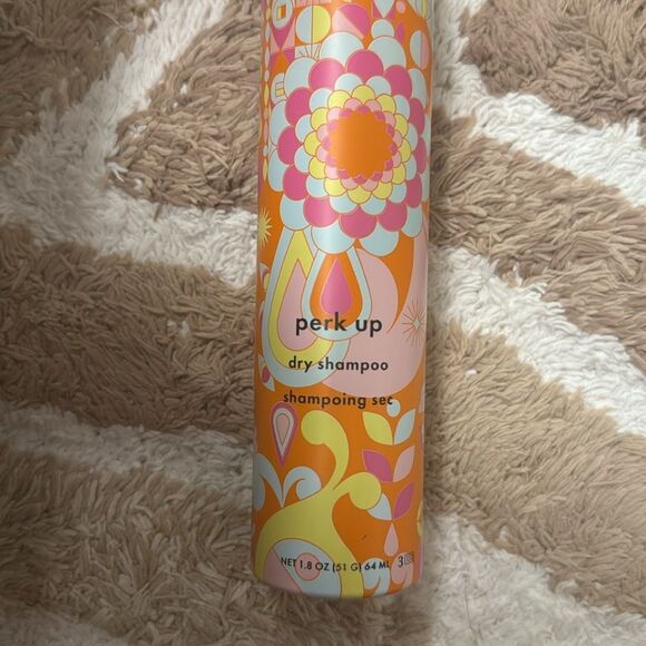 Amika Vibrant Multicolor Dry Shampoo - Picture 3 of 4